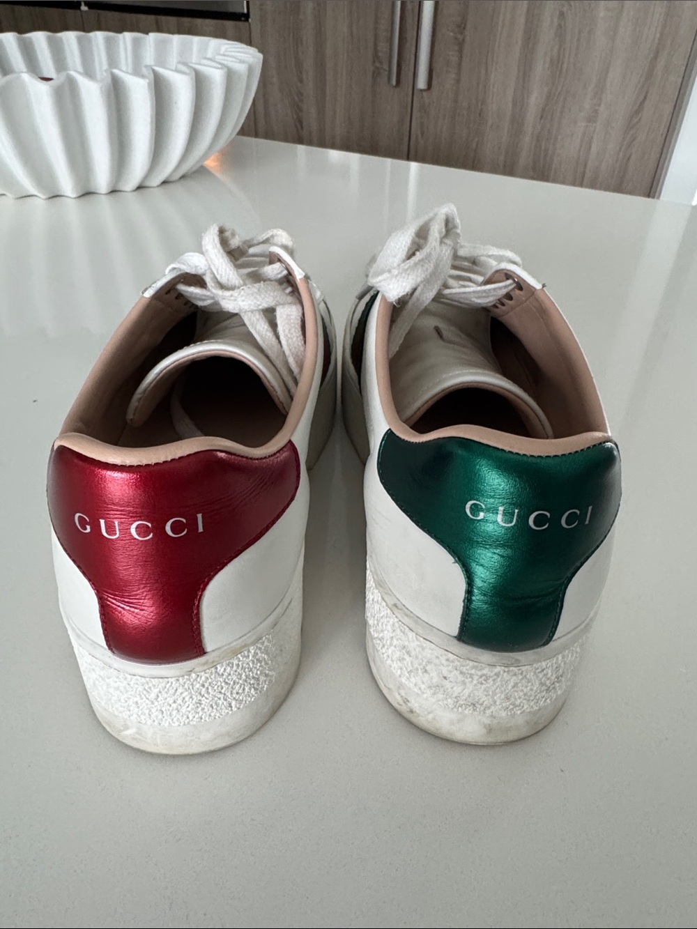 Gucci White Leather Sneakers with Green & Red Web and Gold Bee - Picture 4 of 9